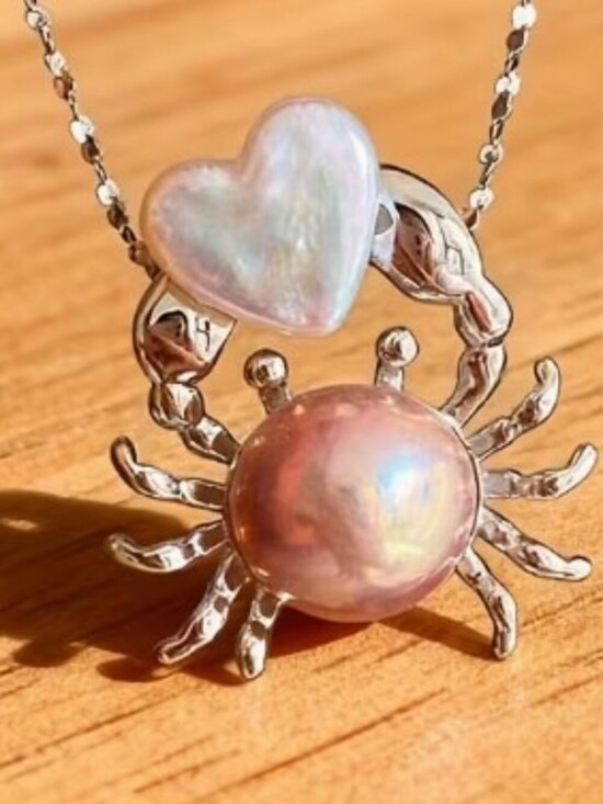 Jewelry - Sweet And Minimalist Creative Crab Heart Necklace Quirky Crab Hugging Heart